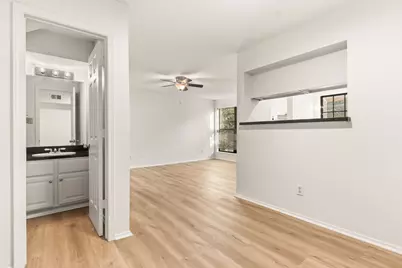 5757 E University Boulevard #26D, Dallas, TX 75206 - Photo 8