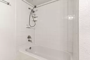 5757 E University Blvd, Dallas, TX 75206 - Photo 16