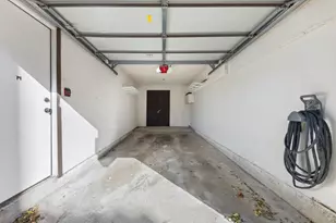 5757 E University Blvd, Dallas, TX 75206 - Photo 22