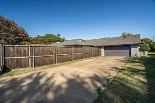 2309 Newcastle Cir, Plano, TX 75075 - Photo 36