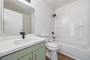 704 Graham St, Cleburne, TX 76033 - Photo 14