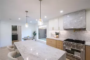 10009 Apple Creek Dr, Dallas, TX 75243 - Photo 14