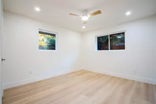 10009 Apple Creek Dr, Dallas, TX 75243 - Photo 30