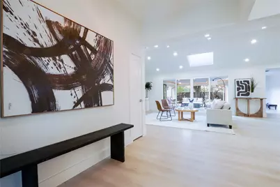 10009 Apple Creek Drive, Dallas, TX 75243 - Photo 4