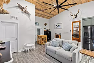 428 12th St, Valley Mills, TX 76689 - Photo 26