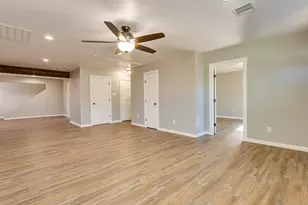 2725 Livingston Ave, Fort Worth, TX 76110 - Photo 4