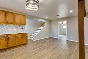 2725 Livingston Ave, Fort Worth, TX 76110 - Photo 12