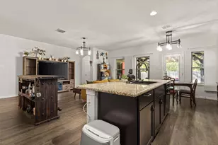 4044 St Christian St, Fort Worth, TX 76119 - Photo 8