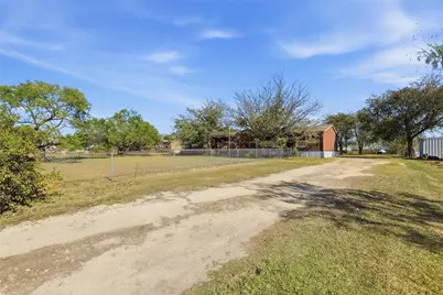 904 Casa Vista Drive, Rio Vista, TX 76093 - Photo 38