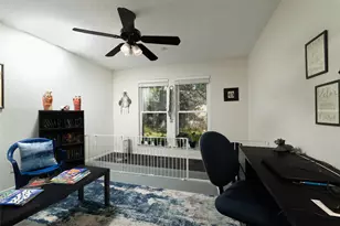 4909 Queen Ct, Fort Worth, TX 76103 - Photo 32