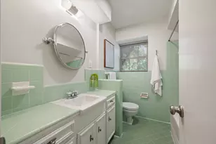 11706 Cimarec St, Dallas, TX 75218 - Photo 18