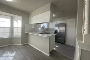 6413 Alta Vista Dr, Watauga, TX 76148 - Photo 8