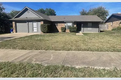 6413 Alta Vista Drive, Watauga, TX 76148 - Photo 2