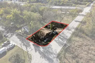 625 Denison St, Gainesville, TX 76240 - Photo 4