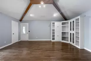 5008 Urban Crest Rd, Dallas, TX 75227 - Photo 8