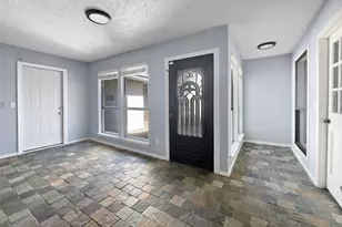 5008 Urban Crest Rd, Dallas, TX 75227 - Photo 18