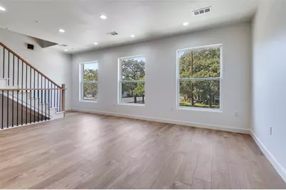 516 S Oconnor Road, Irving, TX 75060 - Photo 16