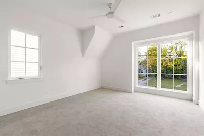 8926 San Benito Way, Dallas, TX 75218 - Photo 30