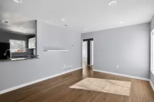 11743 Broadmoor Dr, Dallas, TX 75218 - Photo 2