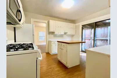 3717 Throckmorton Street, Dallas, TX 75219 - Photo 4