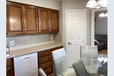 5915 Willow Branch Drive, Arlington, TX 76017 - Photo 4