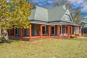 301 E Santa Fe St, Farmersville, TX 75442 - Photo 8