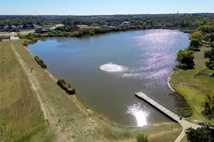 2673 River Bank Dr, Burleson, TX 76028 - Photo 36