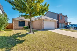 147 Washington Way, Venus, TX 76084 - Photo 1