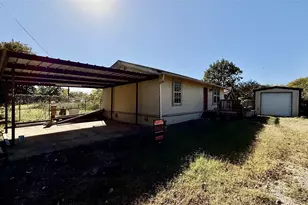 113 Adolphus Ave, Lake Dallas, TX 75065 - Photo 2