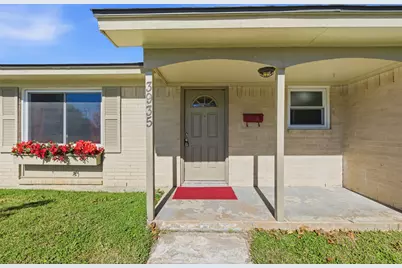 3935 Glenhaven Circle, Garland, TX 75042 - Photo 6