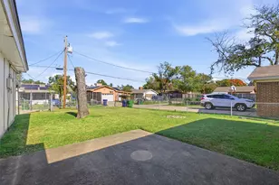 3935 Glenhaven Circle, Garland, TX 75042 - Photo 20