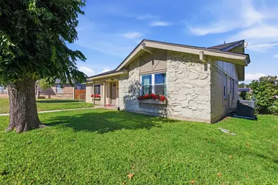 3935 Glenhaven Circle, Garland, TX 75042 - Photo 4