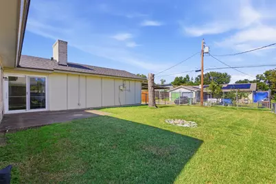 3935 Glenhaven Circle, Garland, TX 75042 - Photo 22