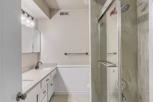 7608 Meadow Oaks Dr, Dallas, TX 75230 - Photo 26