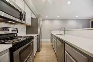 4411 Gilbert Ave, Dallas, TX 75219 - Photo 12