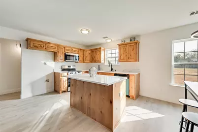 5828 Thousand Oaks Drive, Joshua, TX 76058 - Photo 8