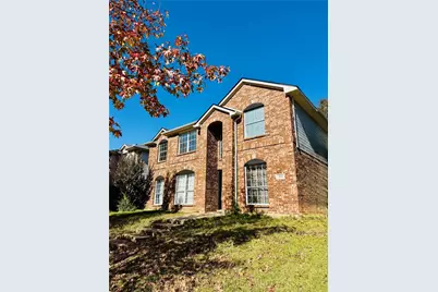 830 San Jacinto Drive, Grand Prairie, TX 75052 - Photo 2