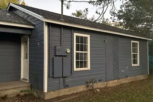 140 Lopez St, Bellmead, TX 76705 - Photo 2