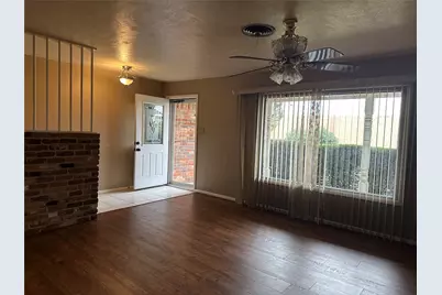 532 Plainview Drive, Hurst, TX 76054 - Photo 16