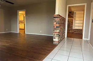 532 Plainview Dr, Hurst, TX 76054 - Photo 18