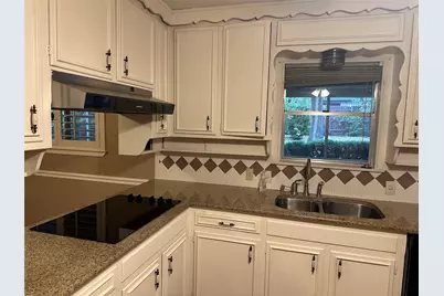 532 Plainview Drive, Hurst, TX 76054 - Photo 40