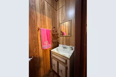 401 Vaughn Street, Burkburnett, TX 76354 - Photo 20