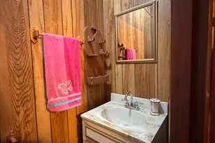 401 Vaughn St, Burkburnett, TX 76354 - Photo 20