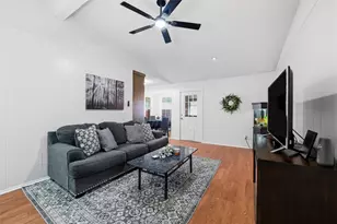 1801 Homestead Pl, Garland, TX 75044 - Photo 8