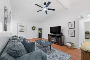 1801 Homestead Pl, Garland, TX 75044 - Photo 8