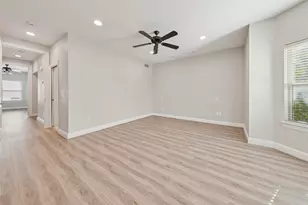 4502 Holland Ave, Dallas, TX 75219 - Photo 18