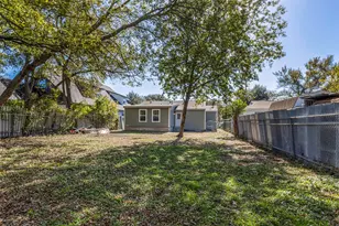 7121 Toland St, Dallas, TX 75227 - Photo 20