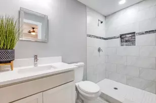 7121 Toland St, Dallas, TX 75227 - Photo 14