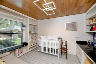 803 Brookhurst Dr, Dallas, TX 75218 - Photo 32