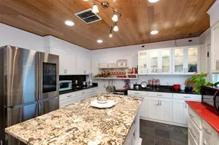 803 Brookhurst Dr, Dallas, TX 75218 - Photo 24